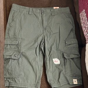 Urban Pipeline Olive Cargo Shorts